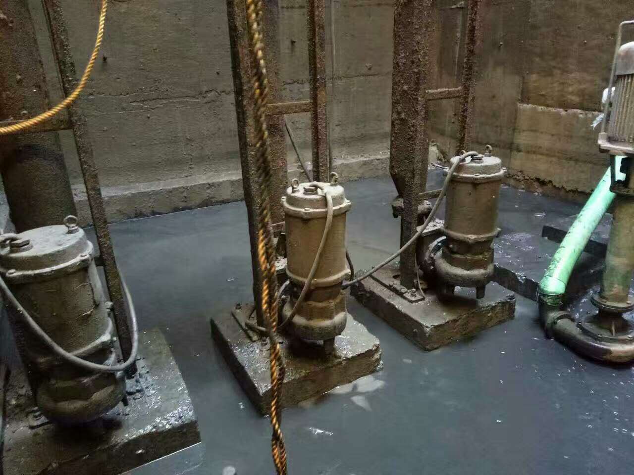 九江污水池清理